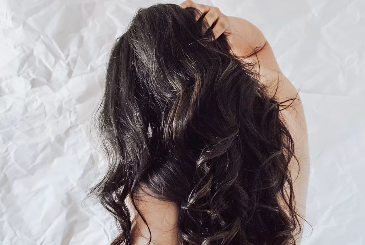 5 errori che rovinano i capelli ogni giorno