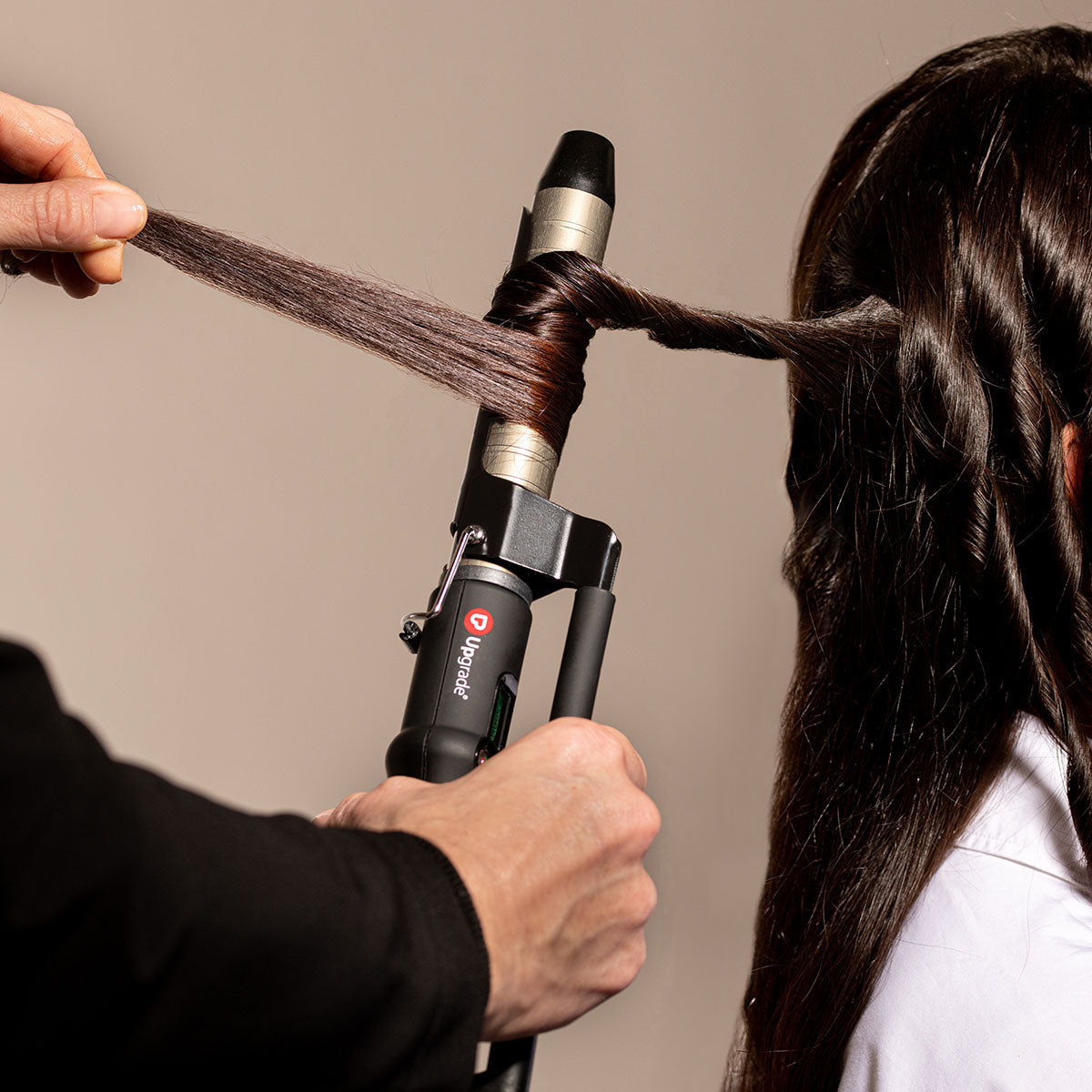 Upgrade Titanium Pro Ferro Arricciacapelli Professionale in Titanio con Pinza- 38 mm