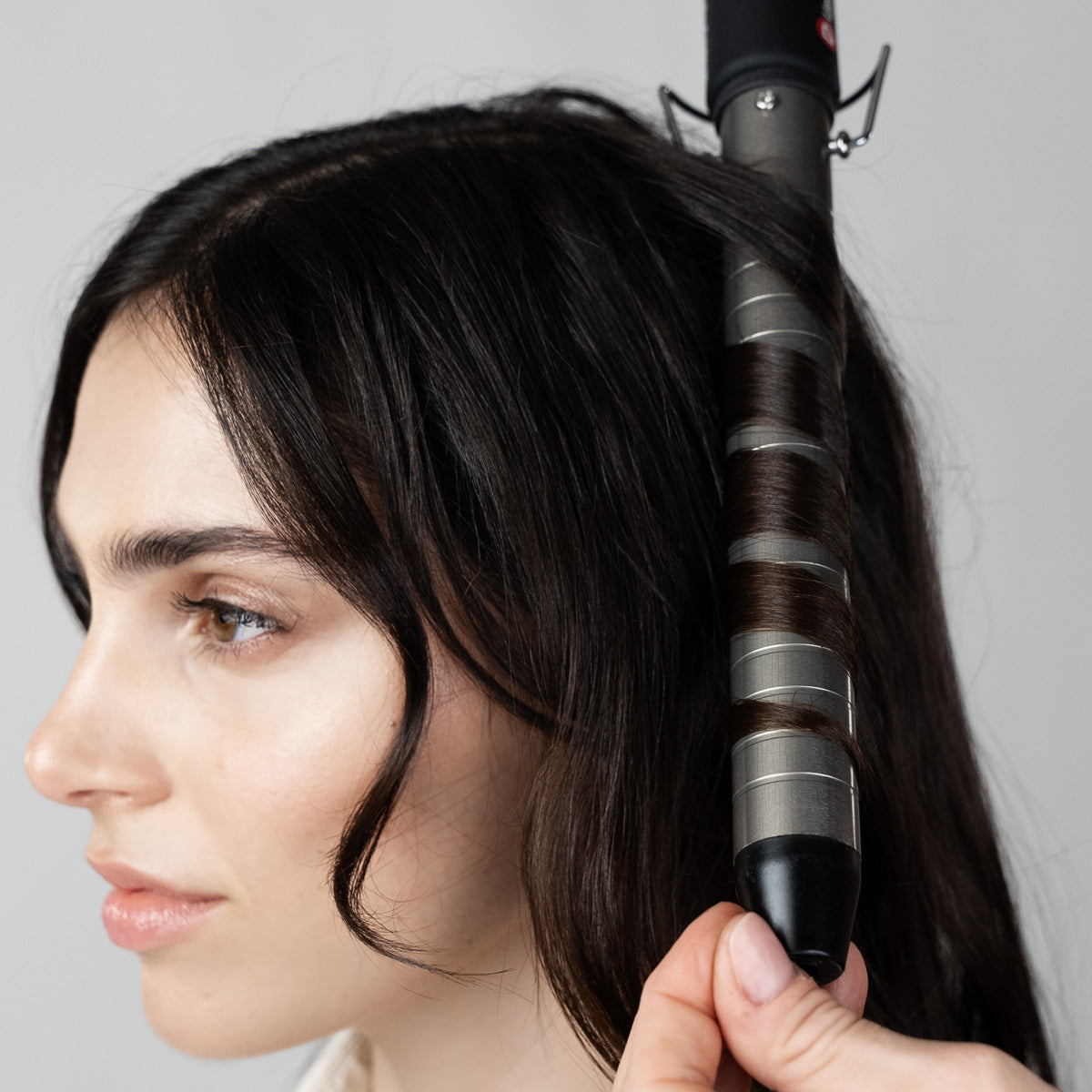 Upgrade Titanium Pro Create – Ferro Arricciacapelli Professionale in Titanio- 32 mm